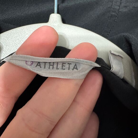 Athleta Washable Silk Black Button Up Shirt Tunic Size Small - Picture 7 of 9